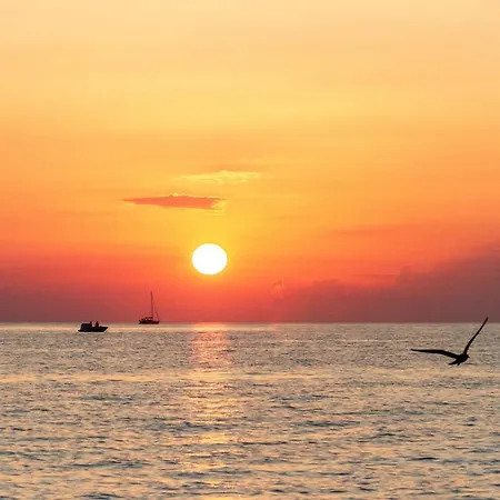 بيت ضيافة Les Jardins De Santa Giulia - Charmante Dhte 3*