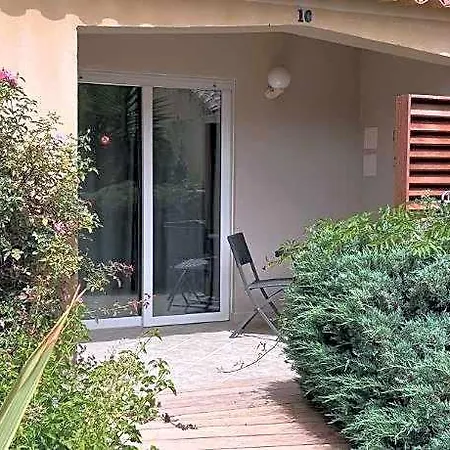 Affittacamere Les Jardins De Santa Giulia - Charmante Dhte 3*