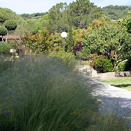 Les Jardins De Santa Giulia - Charmante Dhte 3*